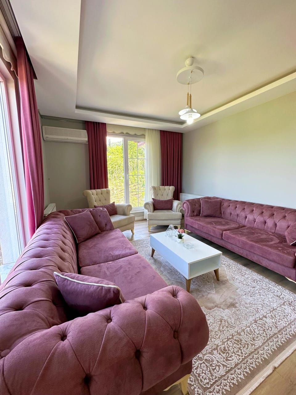 Communal lounge/ TV room, Living room