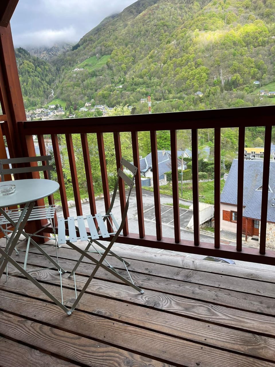Balcony/Terrace, Mountain view
