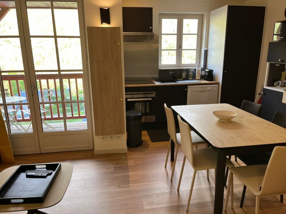Balcony/Terrace, Kitchen or kitchenette, Living room