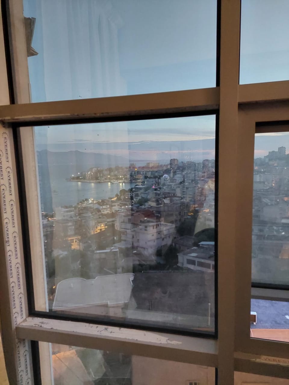 City view, Sea view