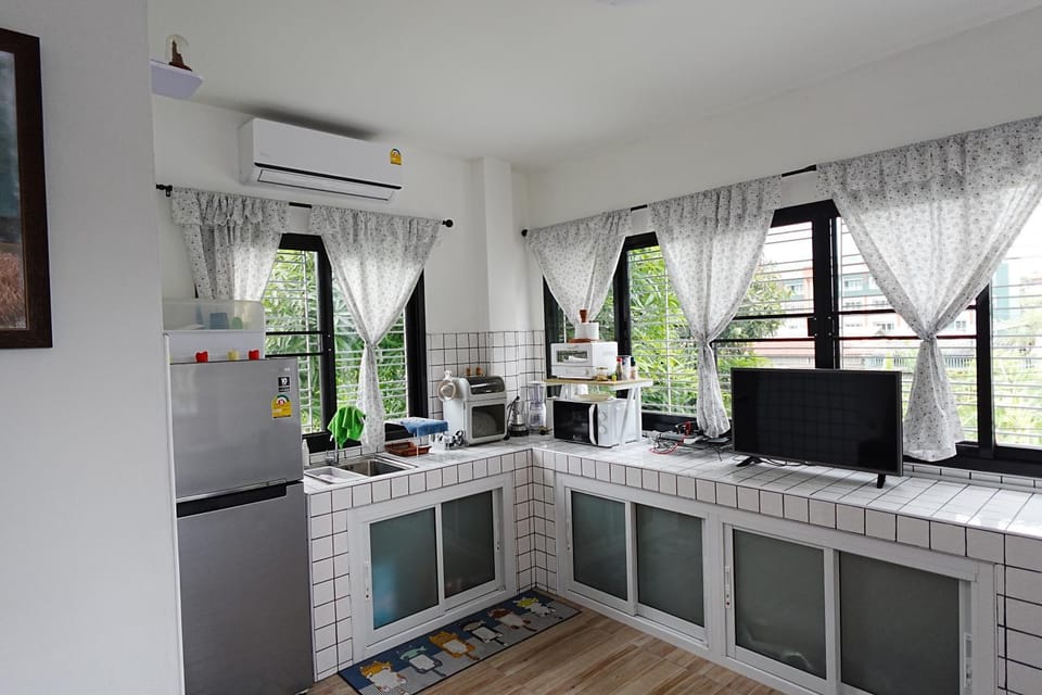 Kitchen or kitchenette, Kitchen or kitchenette, minibar, pet friendly, air conditioner