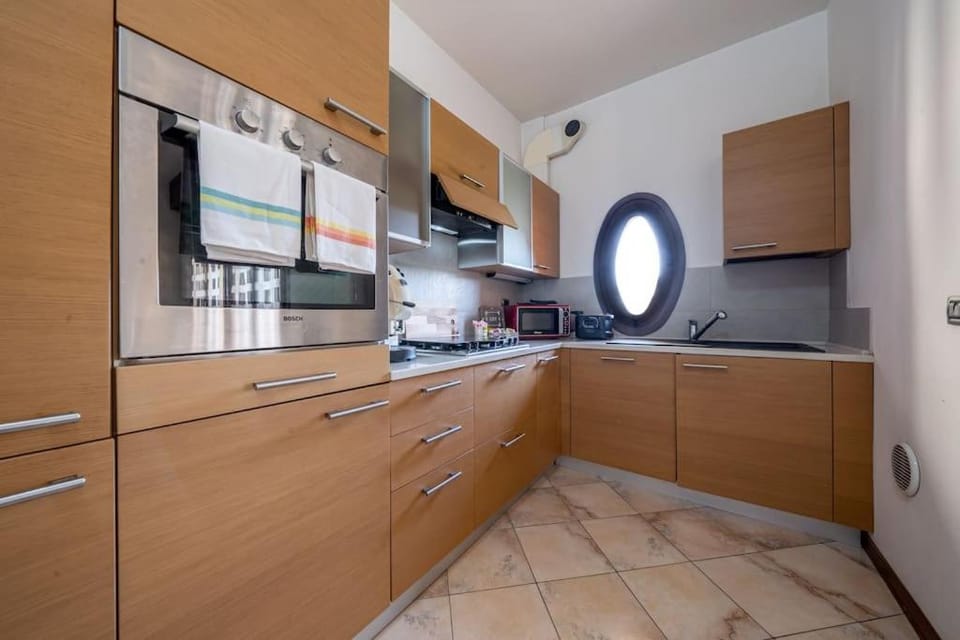Kitchen or kitchenette, dishwasher, minibar, pet friendly, stove