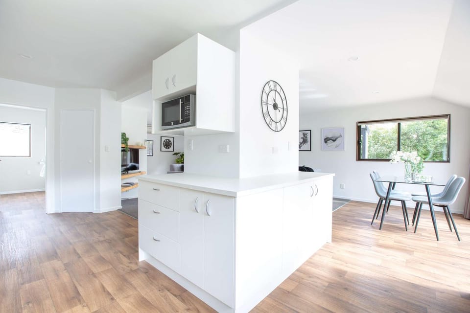 Kitchen or kitchenette, Kitchen or kitchenette