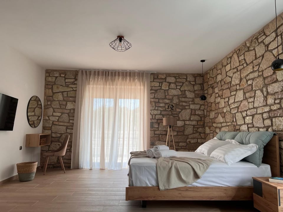Michelangelo suites and apartments Apartment in Peloponnese, Western Greece and the Ionian
