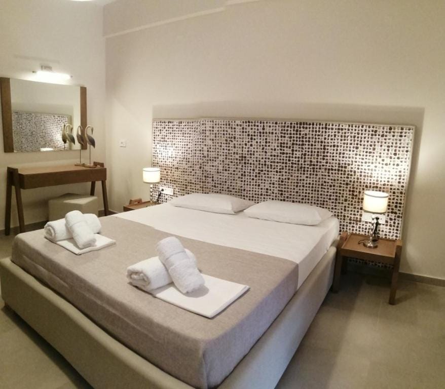 Dafni studios no8 Apartment hotel in Peloponnese, Western Greece and the Ionian