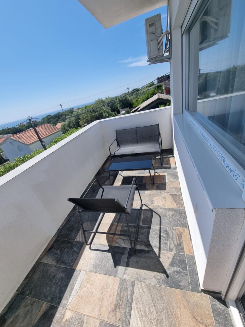 Natural landscape, Balcony/Terrace, Sea view