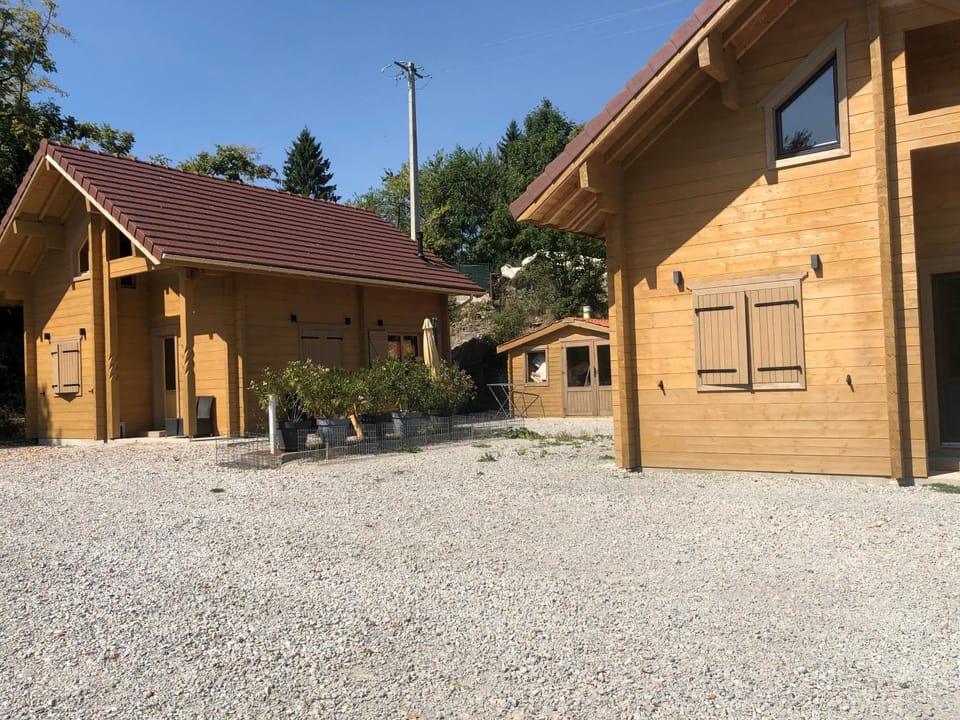 Property building, Day