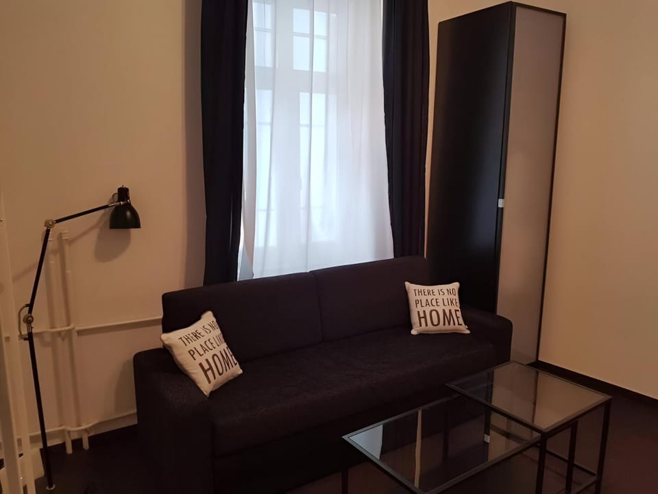 Living room, Seating area, wardrobe