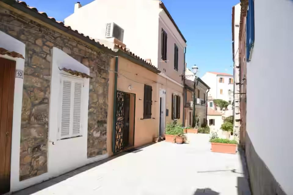 Nuraghe di mare House in Sardinia