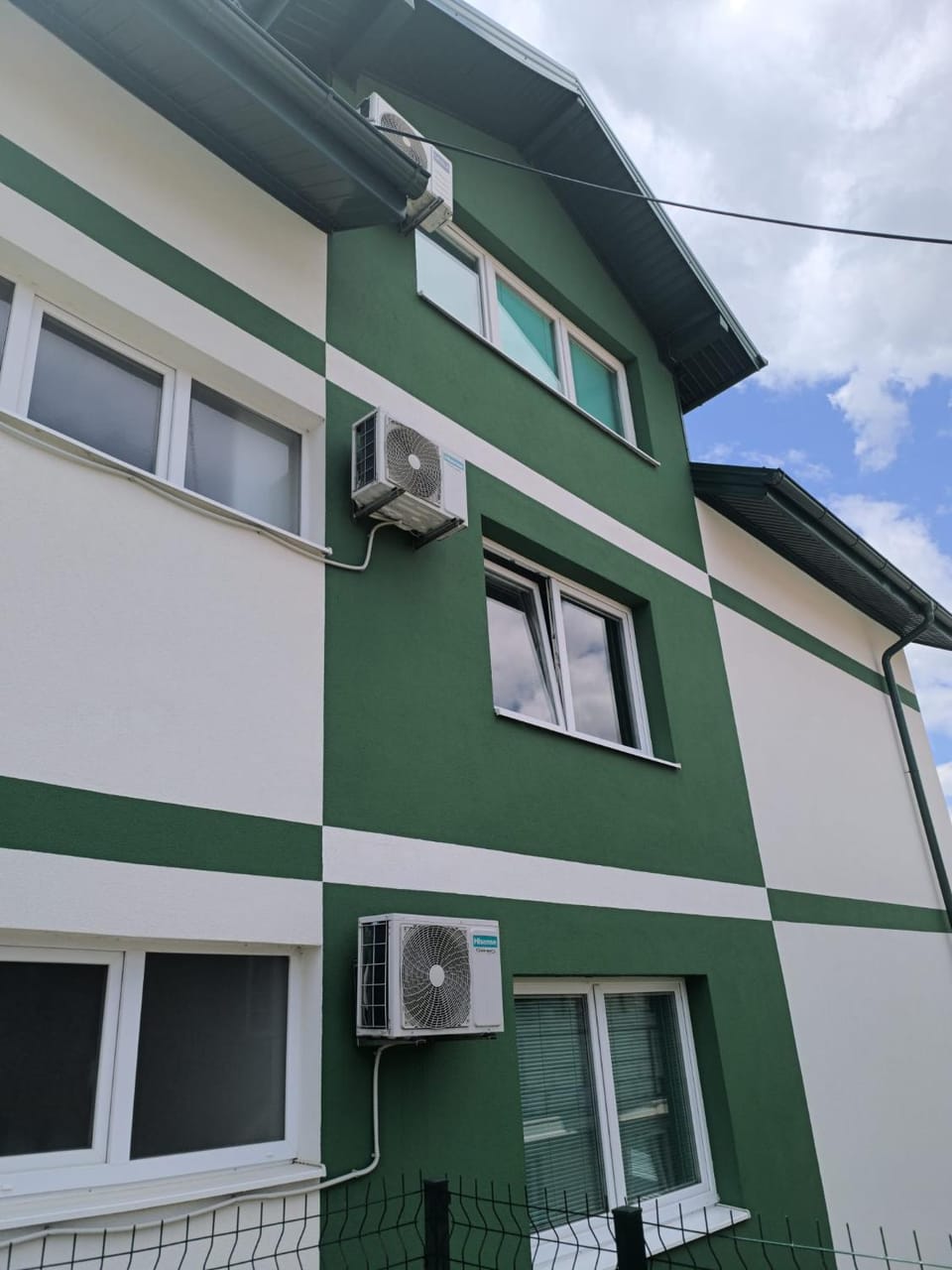 Property building, air conditioner