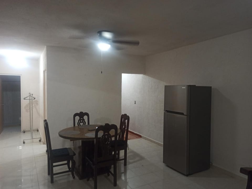 Dining area, oven