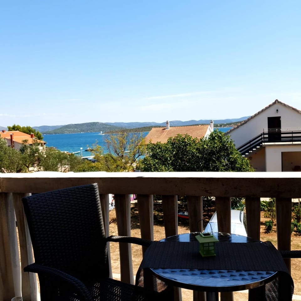 Balcony/Terrace, Balcony/Terrace, Sea view