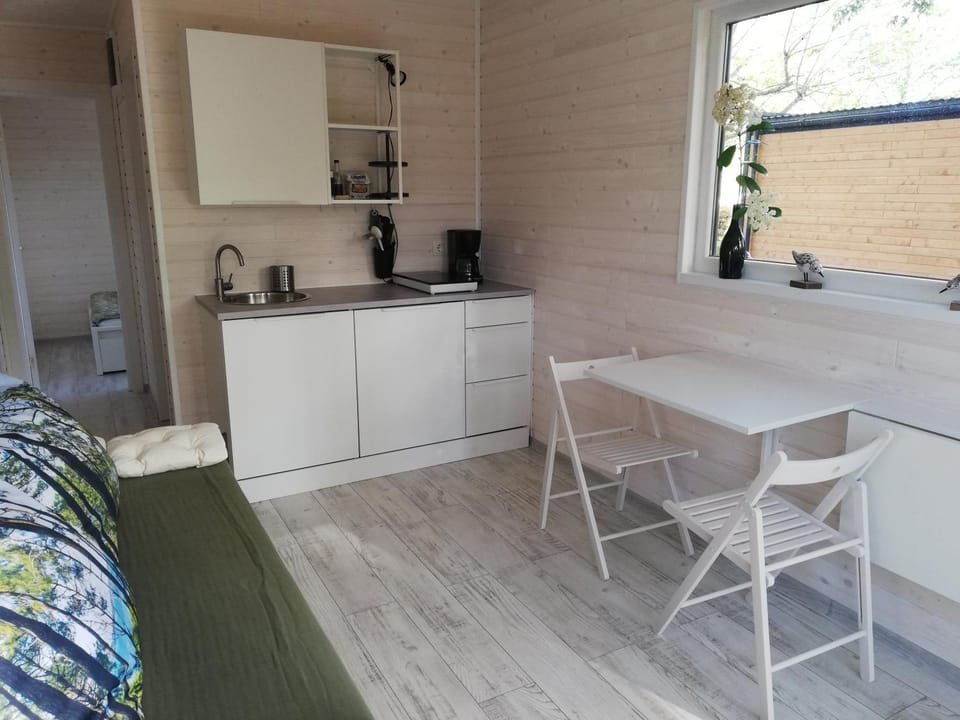 Petite maison de vacances Campground/ 
RV Resort in Nouvelle-Aquitaine