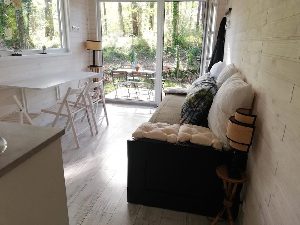 Petite maison de vacances Campground/ 
RV Resort in Nouvelle-Aquitaine
