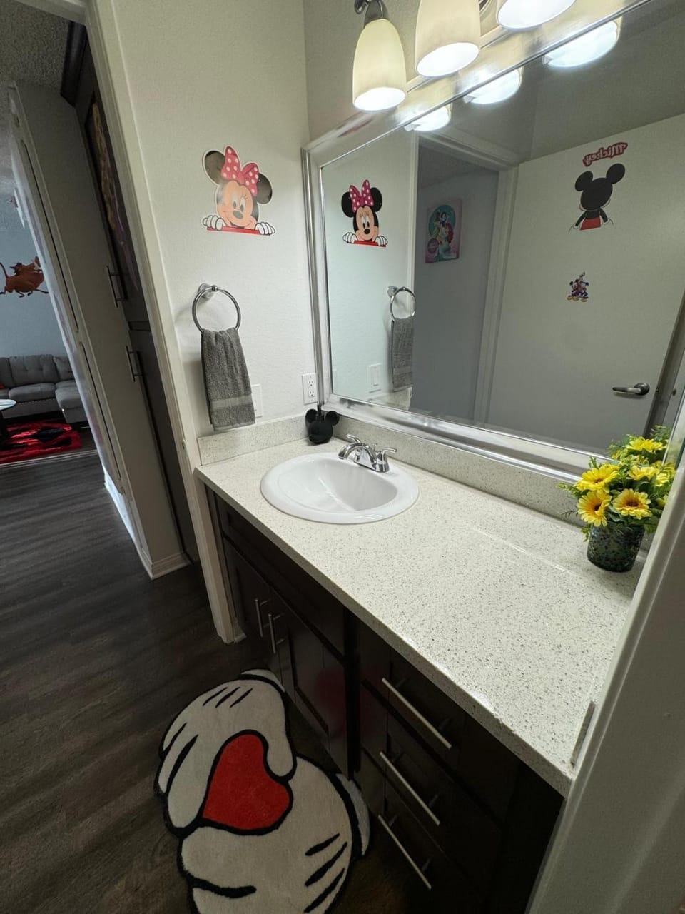 Mario, Disney & not themed Loft Universal Studios 10min loft apartment Apartment in Hollywood