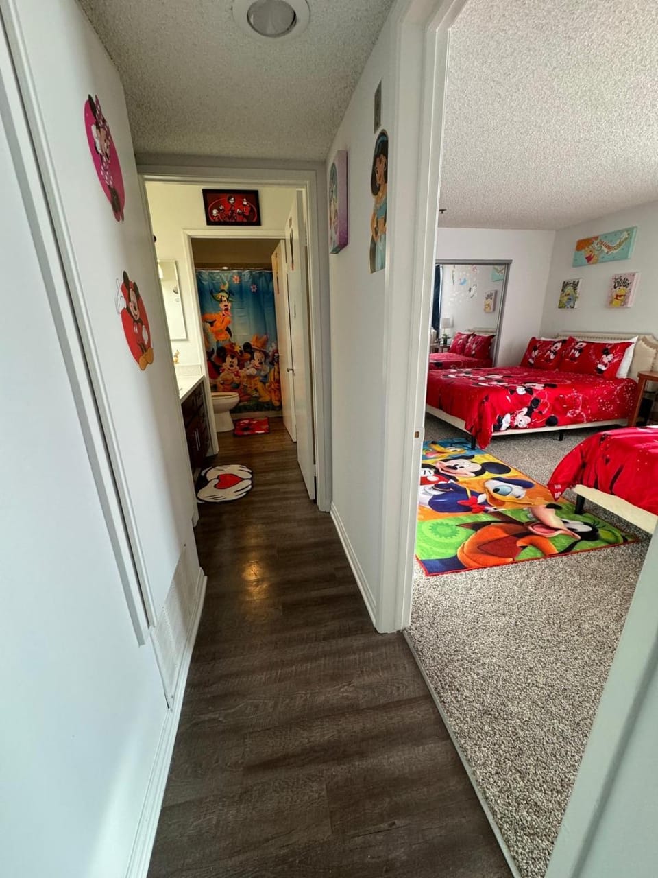 Mario, Disney & not themed Loft Universal Studios 10min loft apartment Apartment in Hollywood
