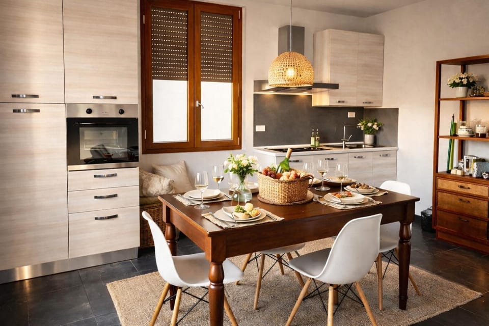 Kitchen or kitchenette, City view, Breakfast, American breakfast, oven, pet friendly