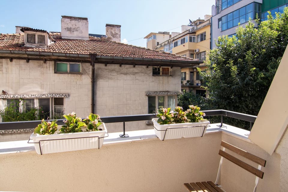 View (from property/room), Balcony/Terrace