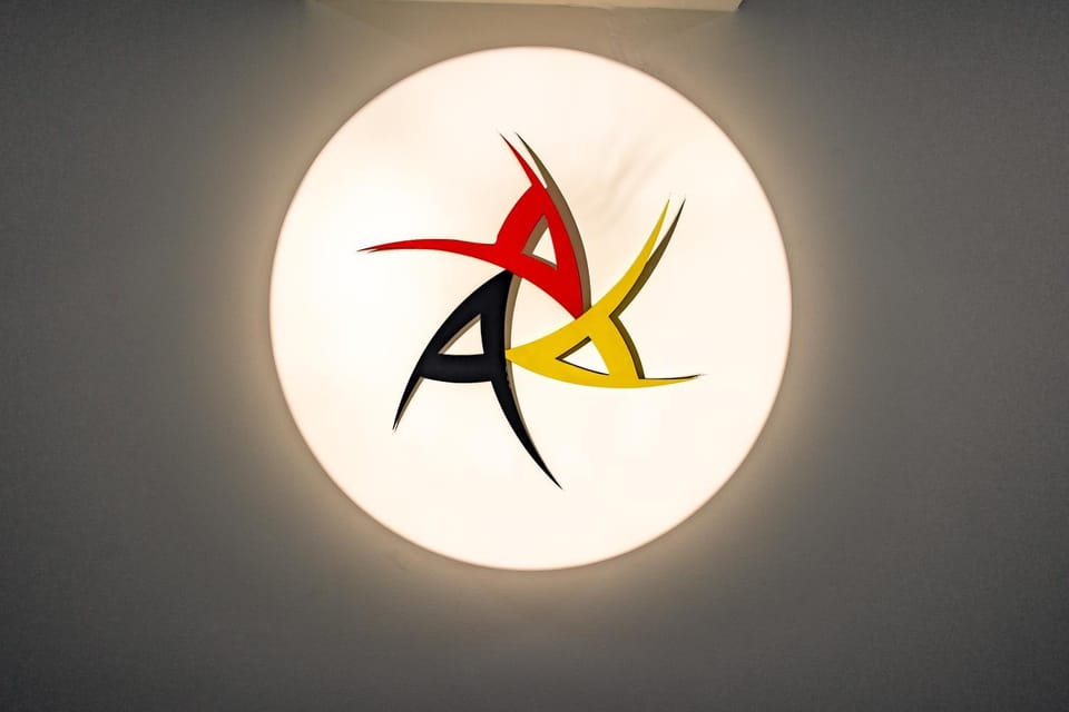 Logo/Certificate/Sign