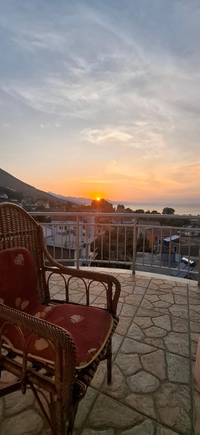 Hyka Stone House Shkoder Bed and Breakfast in Montenegro