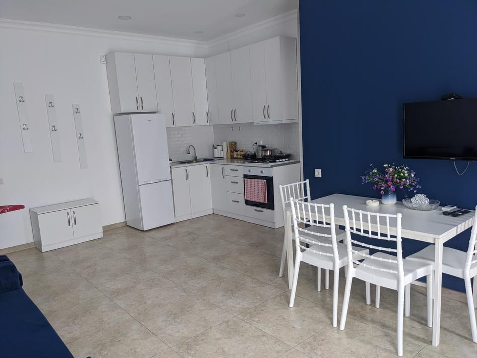 TV and multimedia, Living room, kitchen