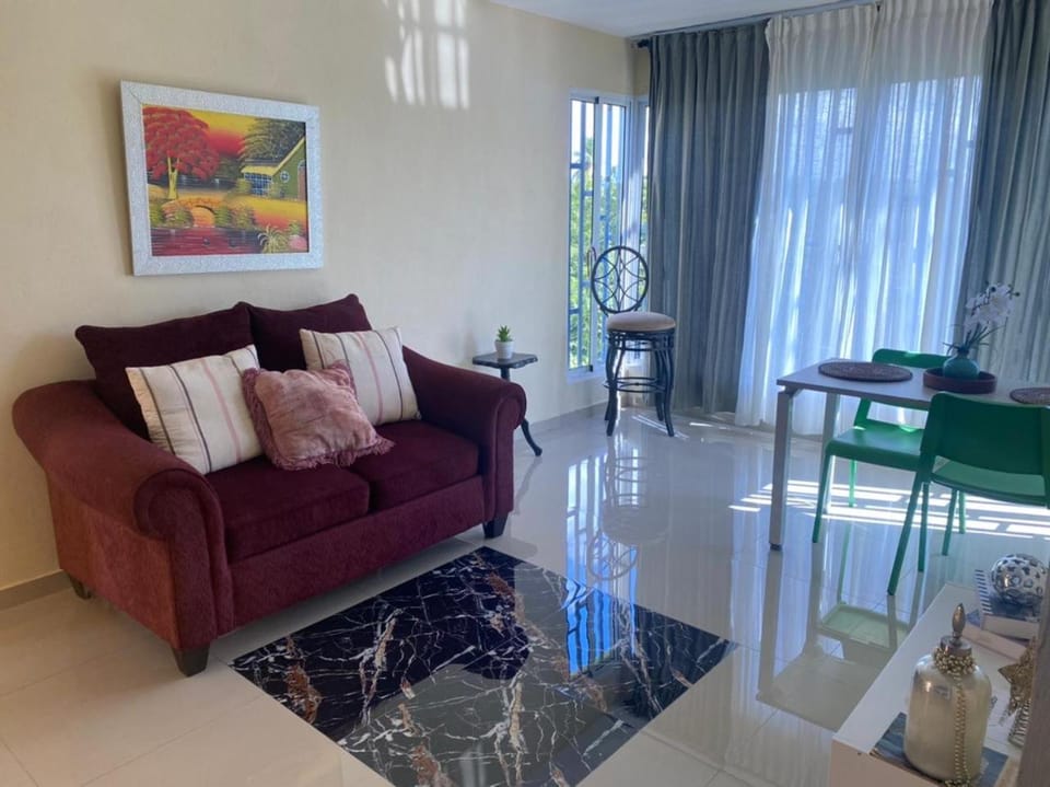 Tiny Apartment By Merengue House ,8 minutos airport Apartment in Santo Domingo Province, Dominican Republic