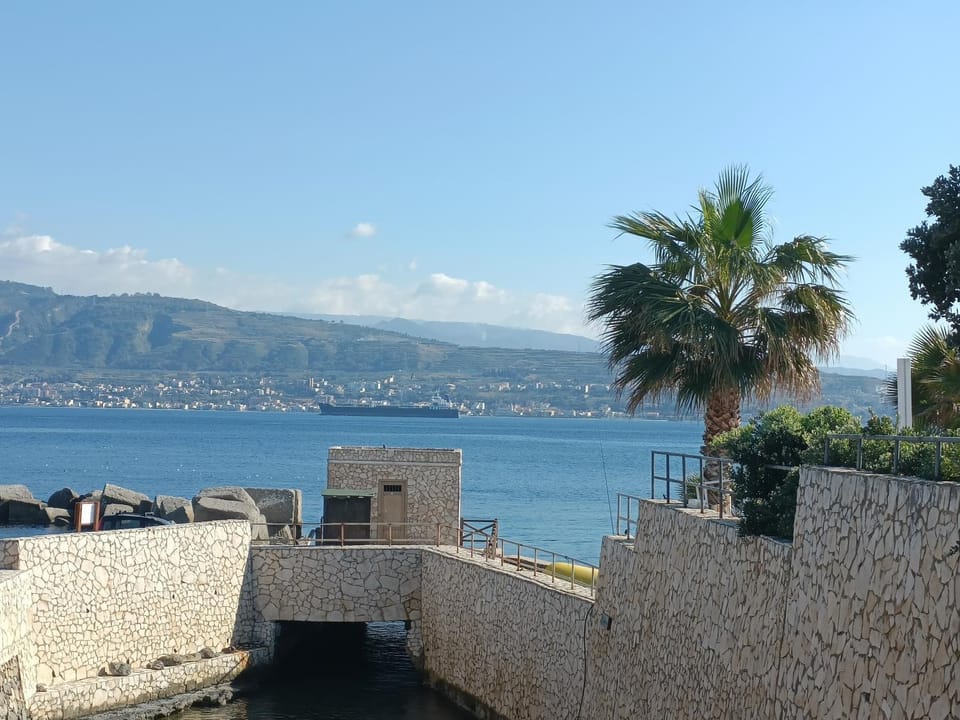 La casa tra i laghi House in Messina