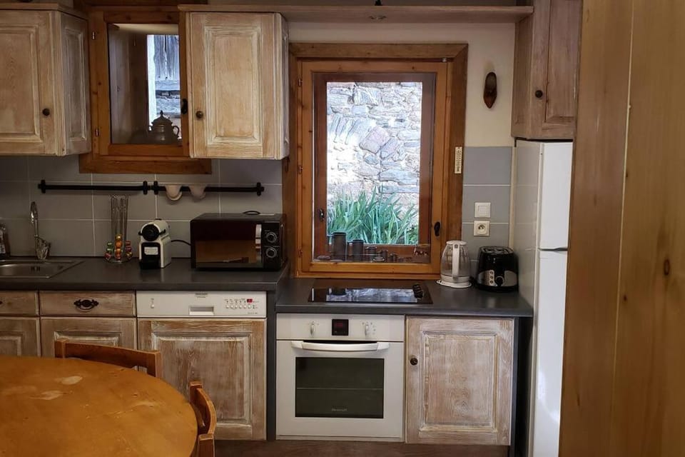 La Lotière House in Auvergne-Rhône-Alpes