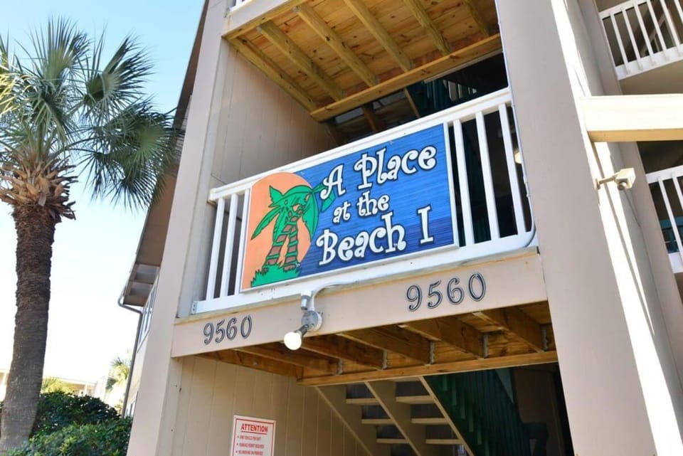 Seas the Day w Ocean Views and New Upgrades House in South Carolina