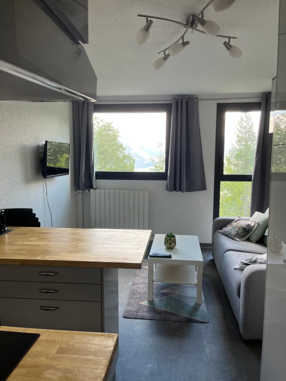 Seating area