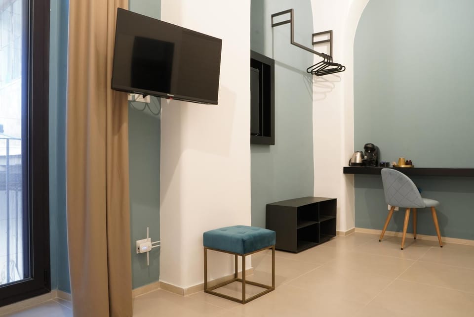 TV and multimedia