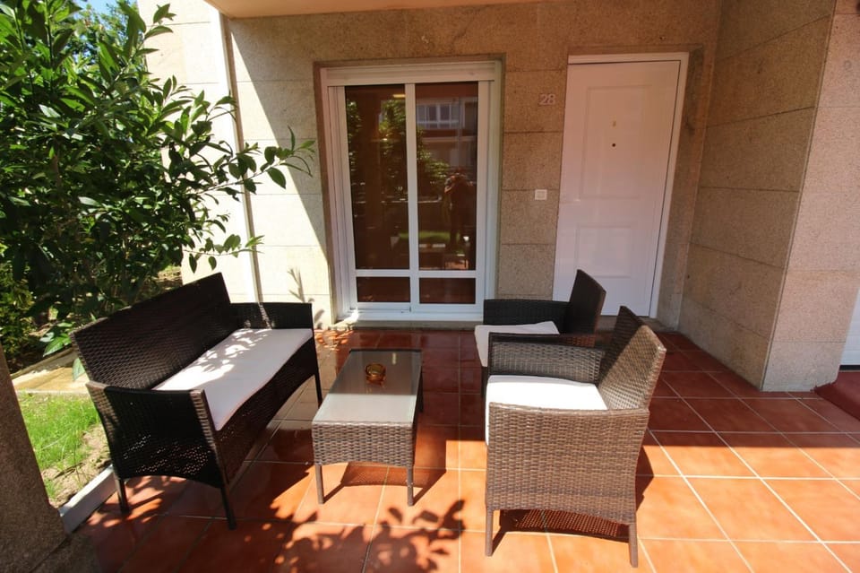 Garden, Balcony/Terrace, Living room