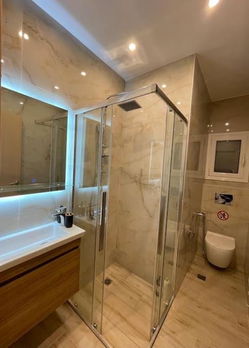Pagrati-Luxury central cozy studio Apartment in Athens
