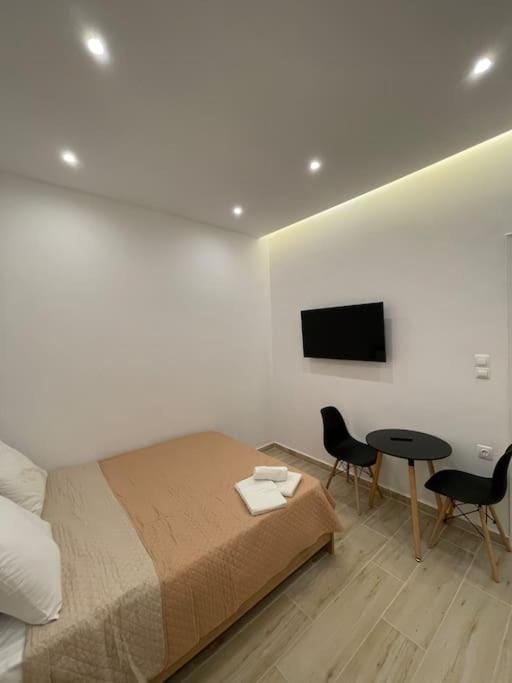 Pagrati-Luxury central cozy studio Apartment in Athens