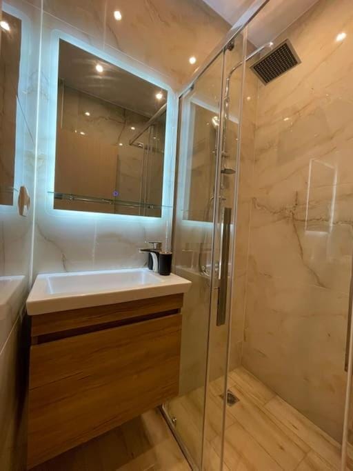 Pagrati-Luxury central cozy studio Apartment in Athens
