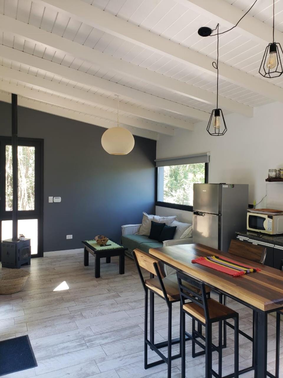 Kitchen or kitchenette, Living room, Dining area