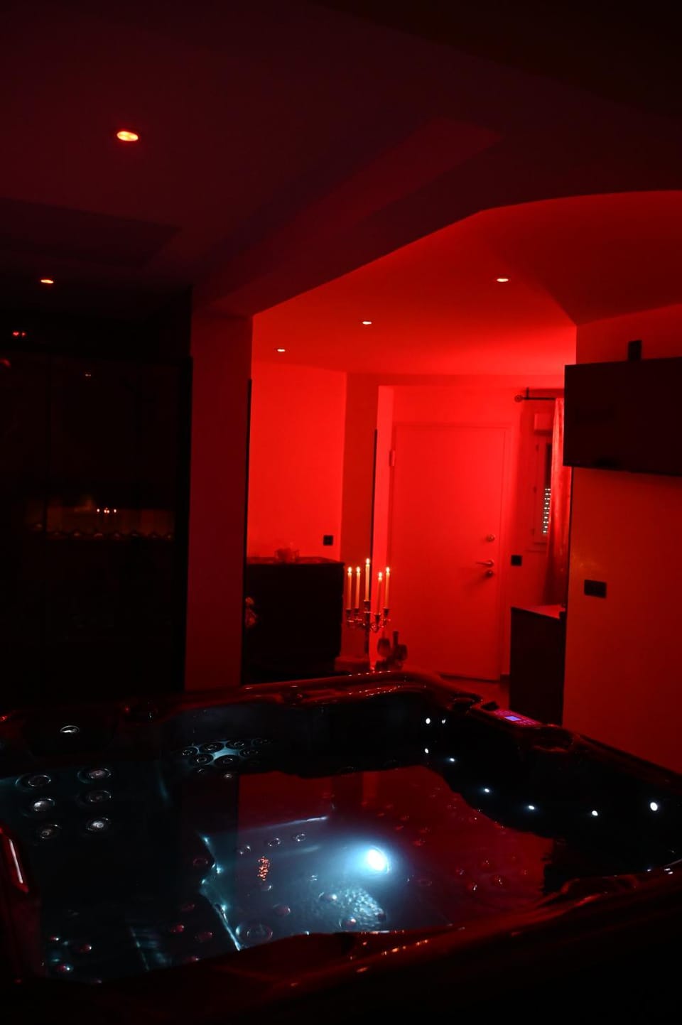 Love Time House in Marseille