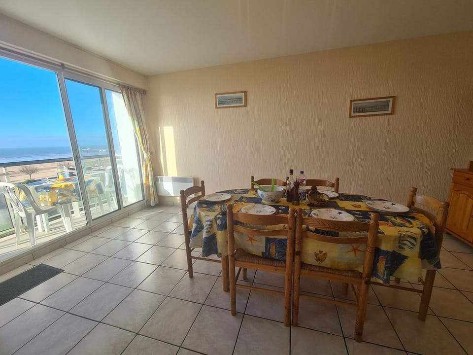 Appartement rénové 3 pièces avec balcon, proche plage - Saint-Jean-de-Monts - FR-1-224C-237 Apartment in Saint-Jean-de-Monts