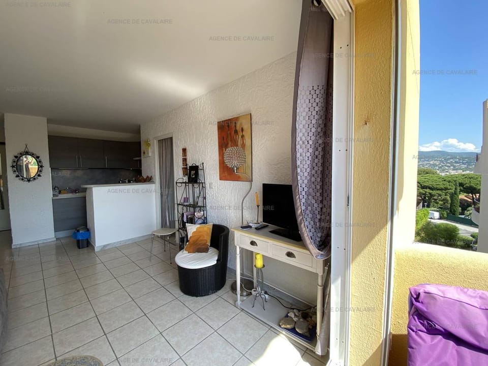 Appartement avec balcon, proche commerces et plages - FR-1-100-309 Apartment in Cavalaire-sur-Mer