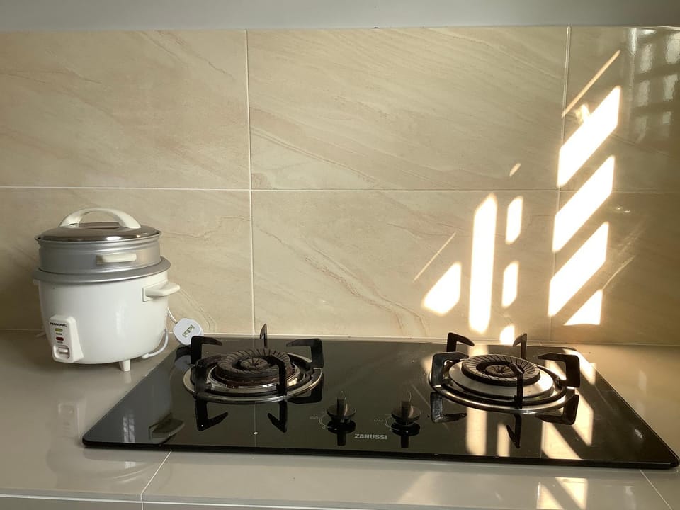 Kitchen or kitchenette, stove