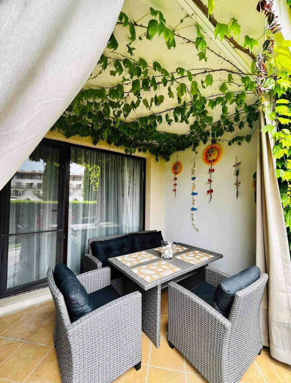 Patio, Garden, Seating area