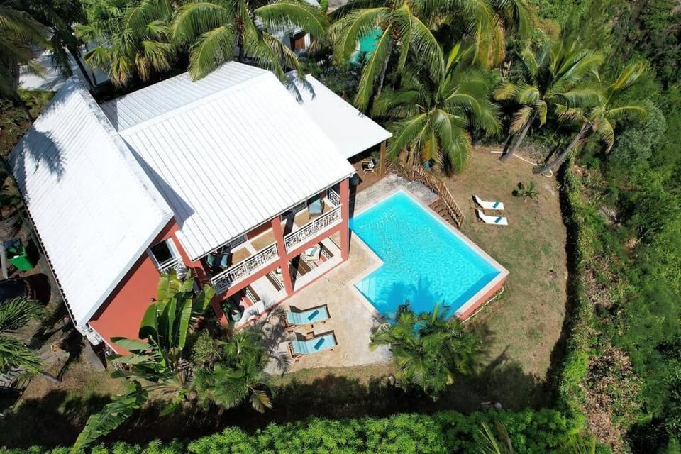 MAISON DIVON Luxueuse Villa Exotique face à l'Océan avec Piscine chauffée Villa in Saint-Paul