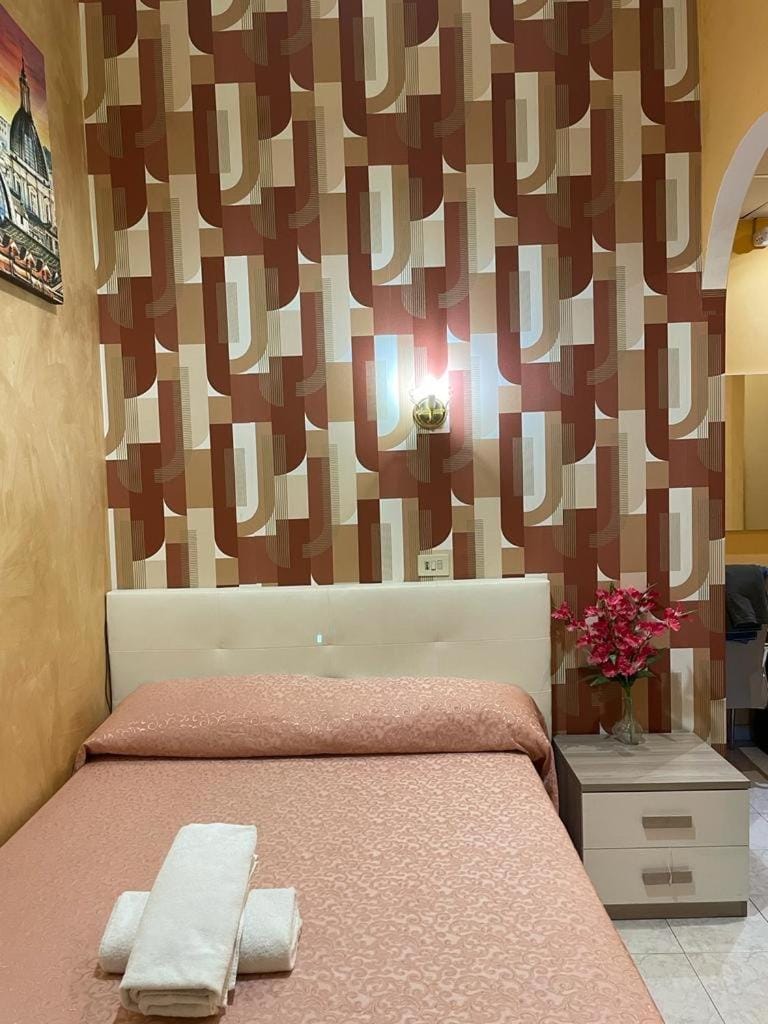 Mille Guest HOUSE Bed and Breakfast in Rome