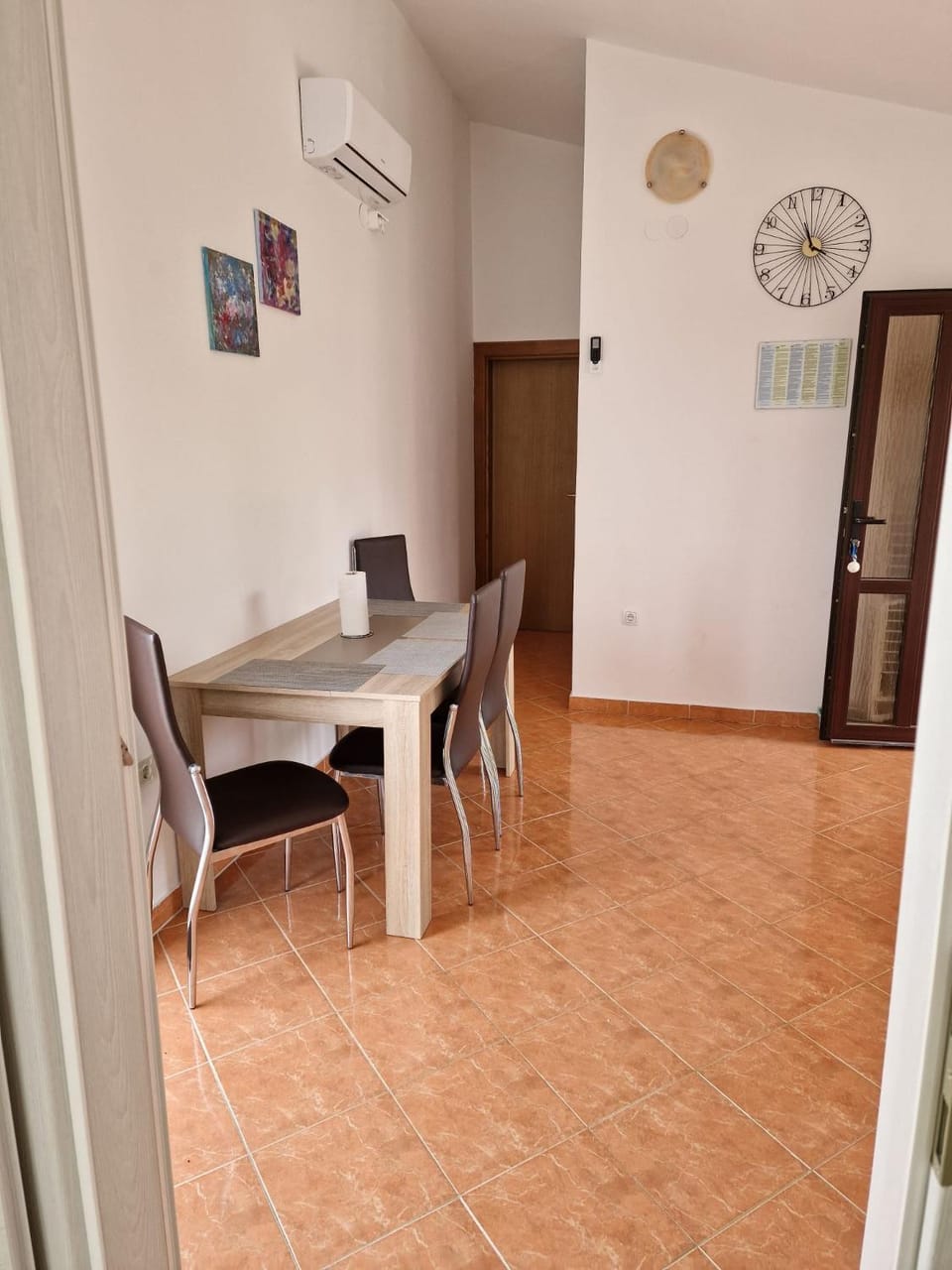 Apartments by the Beach with Pool and Lounge Beds - Miral Apartments Apartment hotel in Supetarska Draga