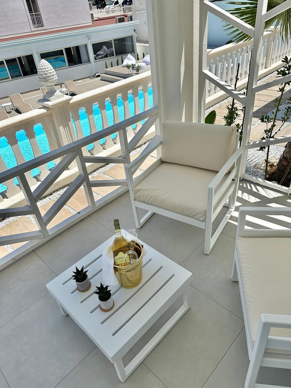 Day, View (from property/room), Pool view, sunbed