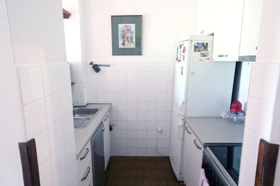 Kitchen or kitchenette, dishwasher, oven, pet friendly, stove, kitchen