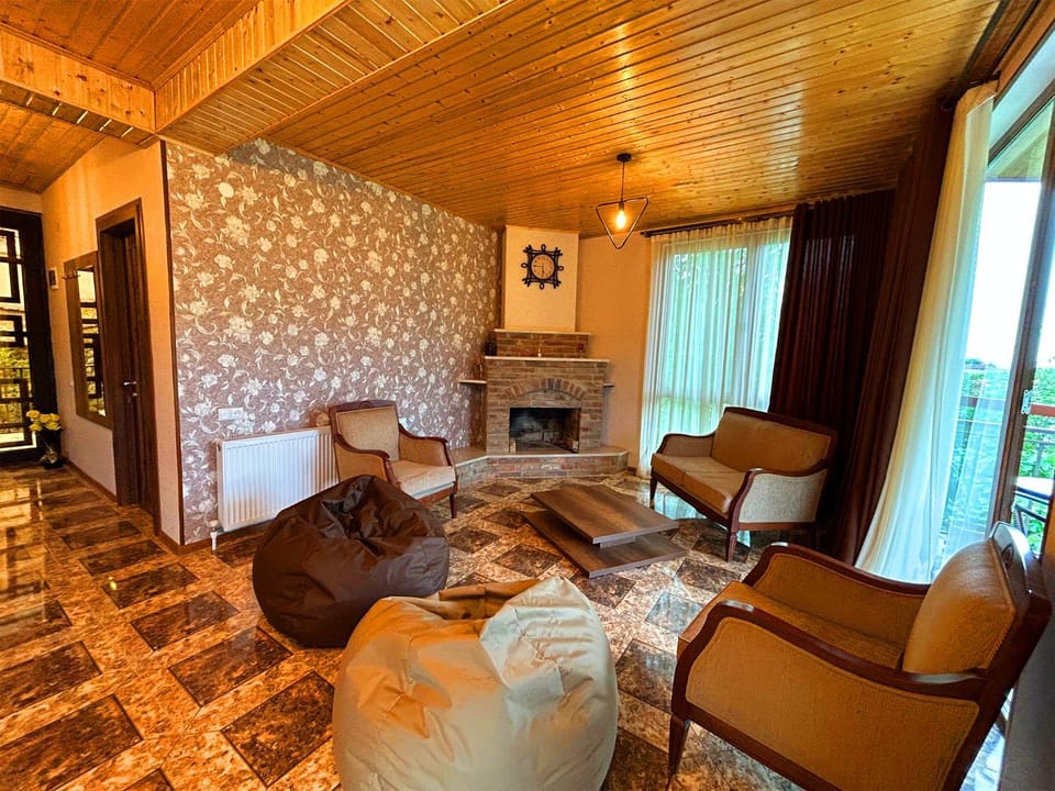 Living room, flat iron
