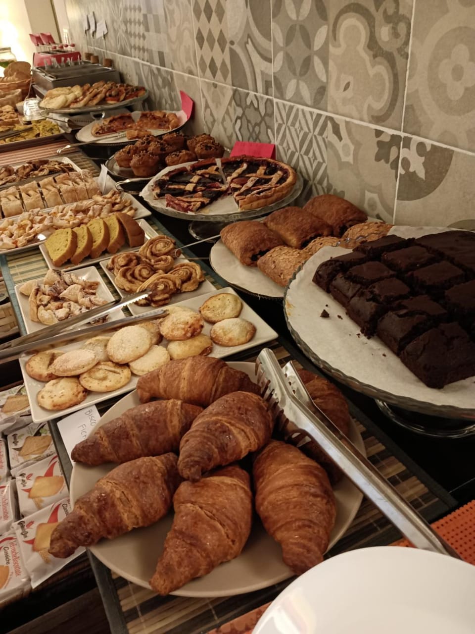 Food and drinks, Food, Buffet breakfast