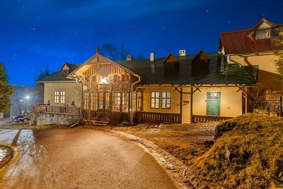 Property building, Night, Street view