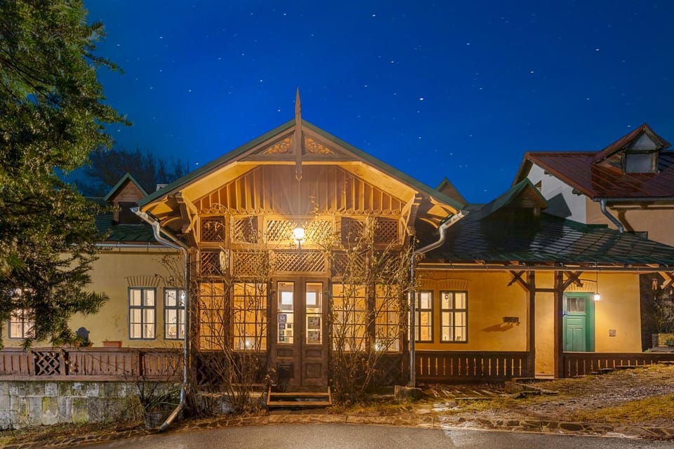 Property building, Night